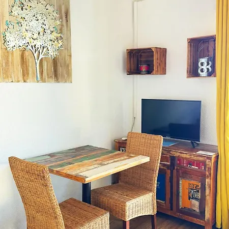 Les Quilles דירה *