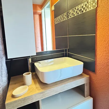 Les Quilles דירה *